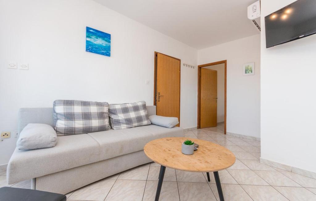 Apartments Mikulic Biograd Na Moru Extérieur photo